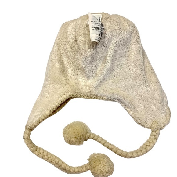 The North Face Beanie Cap With Tassels - Picture 6 of 8